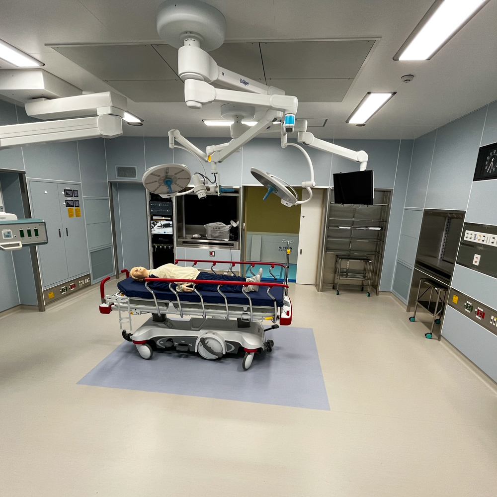 hyogo-prefectural-nishinomiya-general-medical-center-hybrid-er-202606 | 芦屋市の内科・皮膚診療・小児診療 | あしやサニークリニック内科 兵庫県立西宮総合医療センターのハイブリッドERに整備された救命救急診療設備