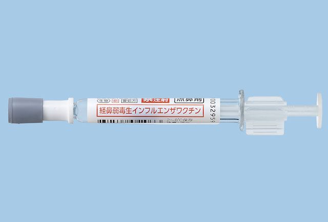 influenza-nasal-live-vaccine-syringe-2025 | 芦屋市の内科・皮膚診療・小児診療 | あしやサニークリニック内科 不活化インフルエンザワクチン(注射タイプ)